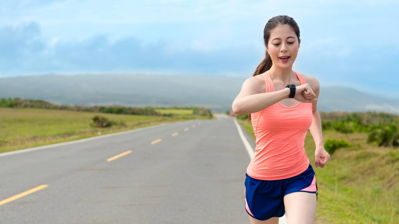 12 24 format wrist watch